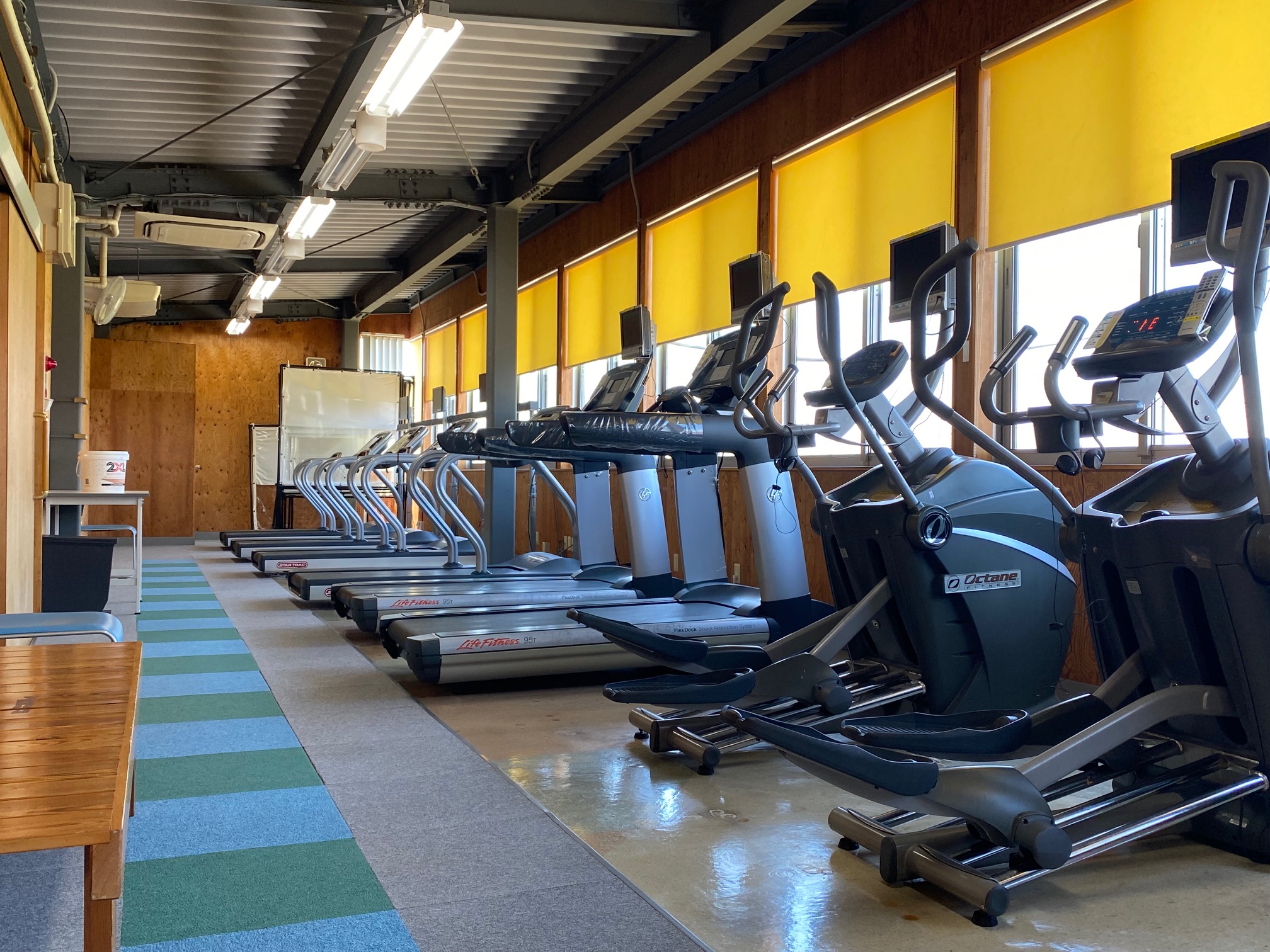 有酸素マシンエリア